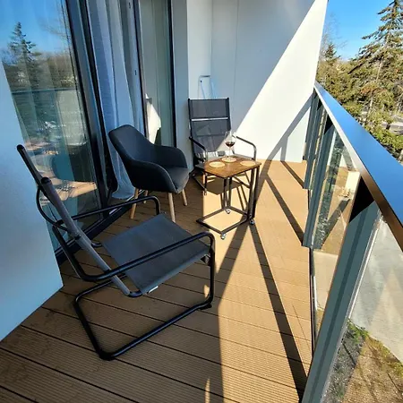 Soleggiato&basen ,sauna ,garaż Appartamento *